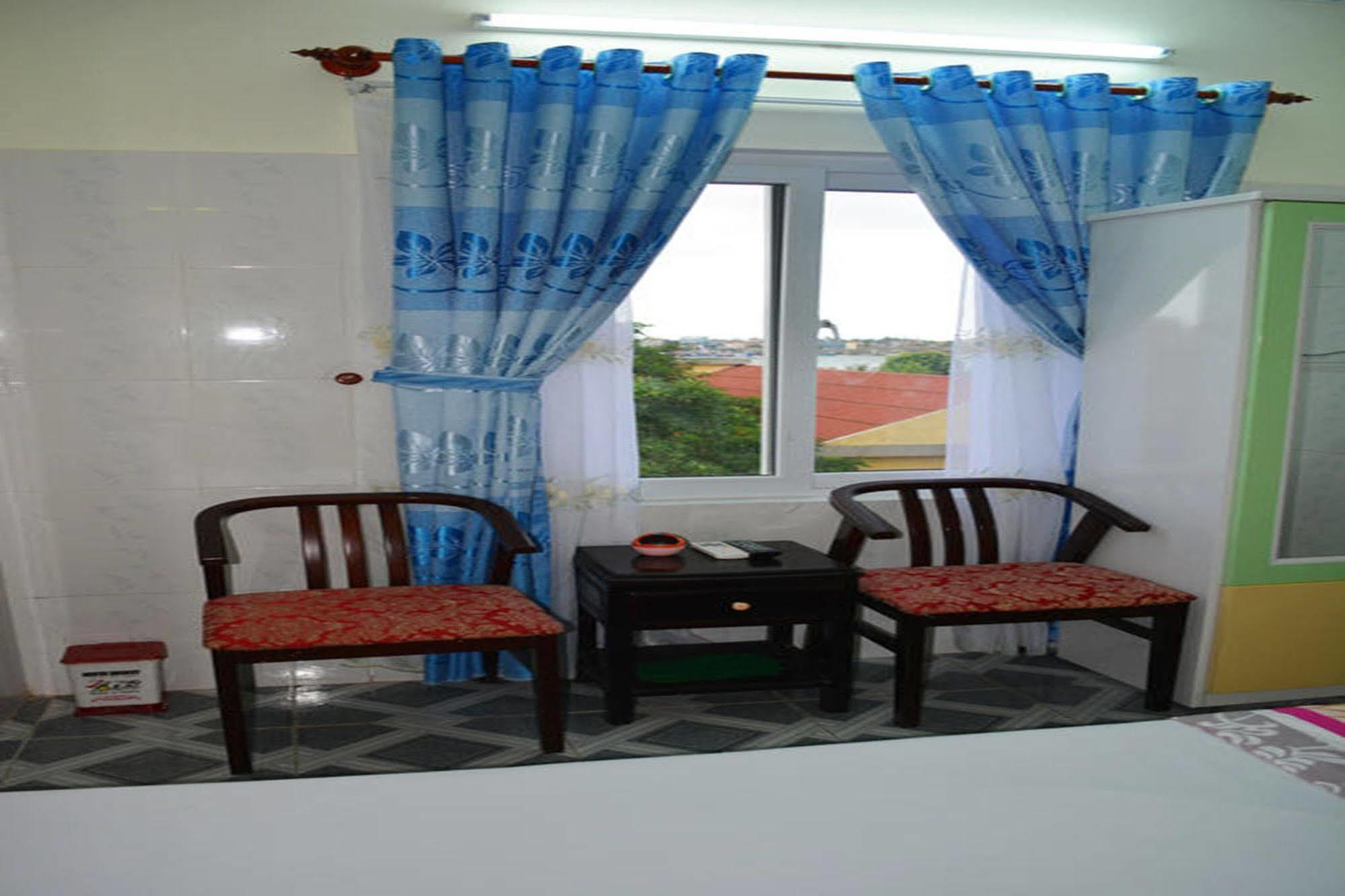 Anh Linh 1 Hotel 洞海 外观 照片