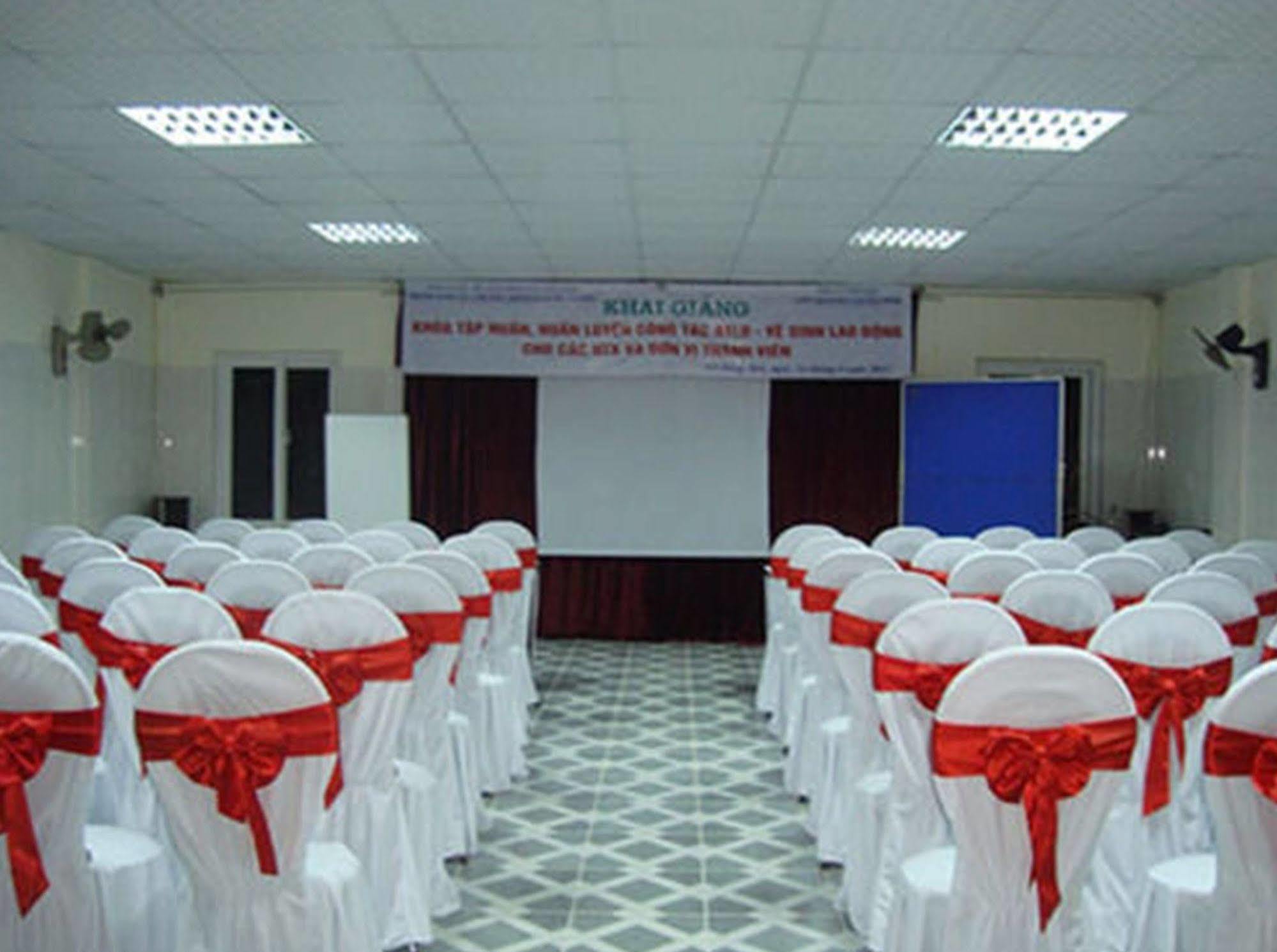 Anh Linh 1 Hotel 洞海 外观 照片