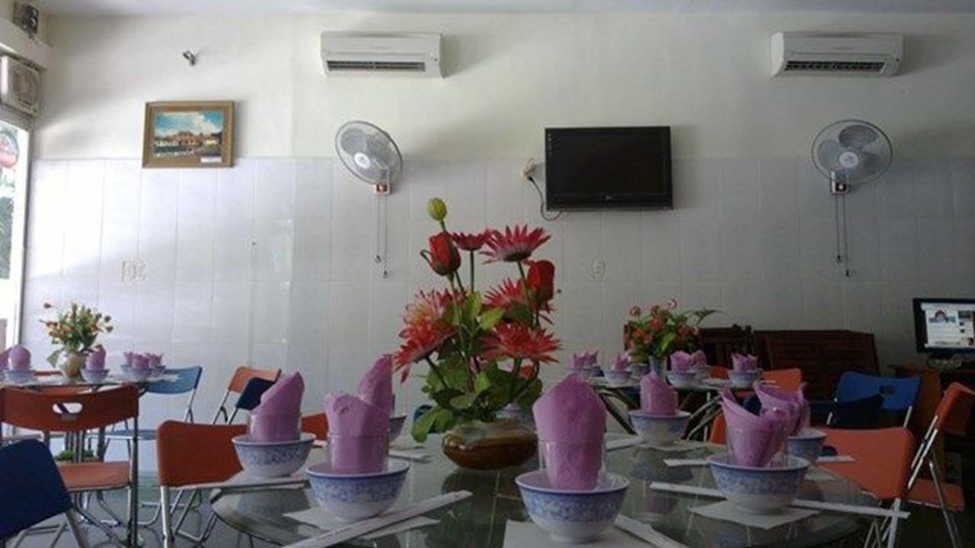 Anh Linh 1 Hotel 洞海 外观 照片